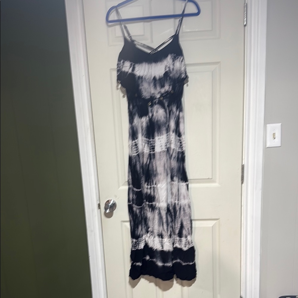 American Eagle Outfitters Black and White Spaghetti Strap Sundress